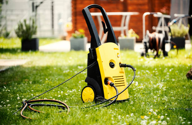 Best Patio and Deck Pressure Washing  in Tomahawk, WI